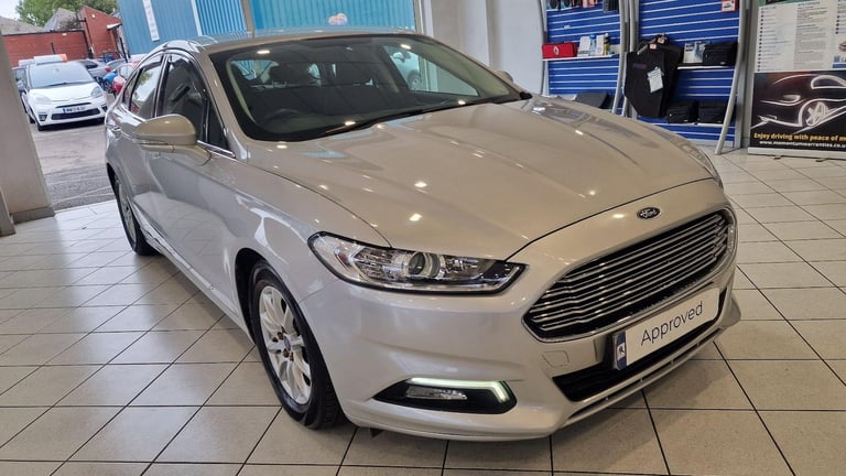 2016 Ford Mondeo 2.0 TDCi Zetec Euro 6 (s/s) 5dr HATCHBACK Diesel Manual