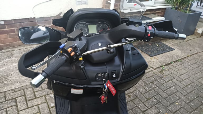 Suzuki, BURGMAN, 2014, 638 (cc)