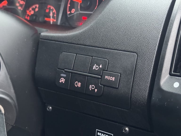 2021 Peugeot Boxer BLUEHDI 335 LOW LOADER / DROPSIDE / DROP &amp; GO / SPECIALIST VEHICLE - DIESE...