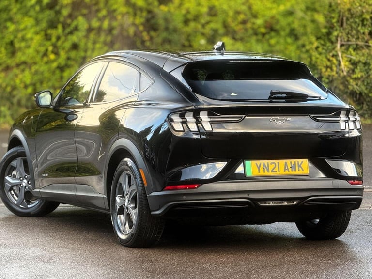 FORD MUSTANG Standard Range 70kWh 5dr 2021