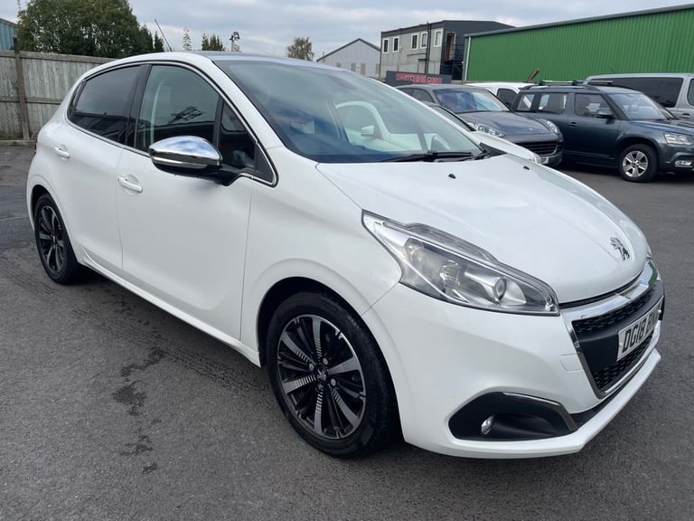 2018 Peugeot 208 1.2 PureTech Allure Premium 5dr HATCHBACK PETROL Manual