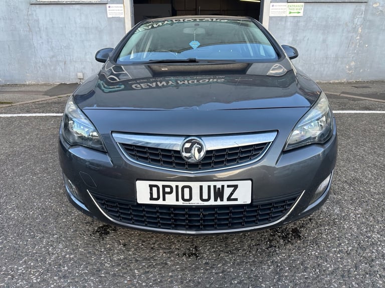 2010 Vauxhall Astra 1.6i 16V SRi 5dr Auto HATCHBACK Petrol Automatic