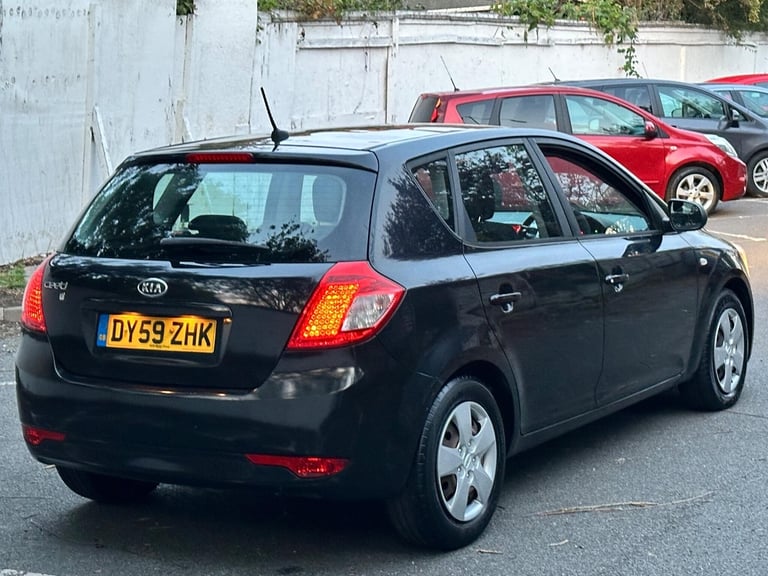 2010 Kia Ceed 1.6 1 Auto Euro 4 5dr HATCHBACK Petrol Automatic
