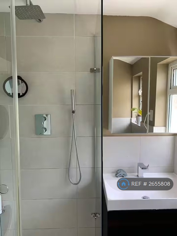 1 bedroom in Sarsfield Road, Greenford, UB6 (#2655808)