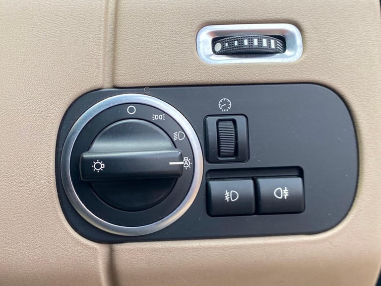 2012 LAND ROVER DISCOVER 4 HSE 3.0 SDV6 AUTOMATIC 4X4 + 7 SEATER + FACELIFT