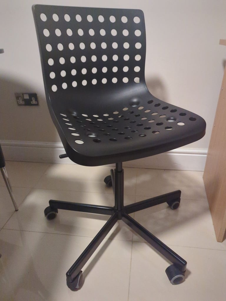 Compact Office chair 