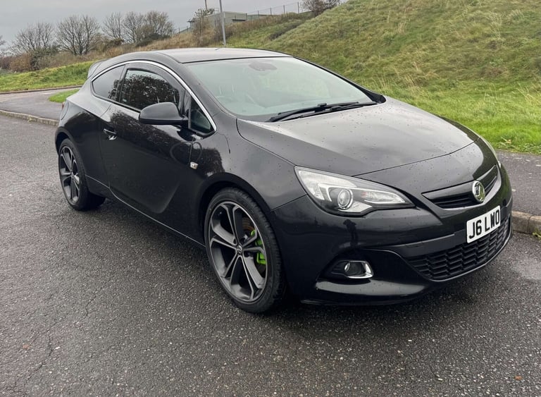 2016 Vauxhall Astra GTC 1.4T 16V Limited Edition 3dr HATCHBACK PETROL Manual