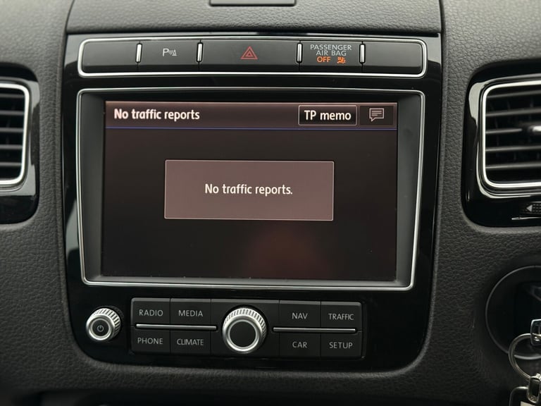 2015 Volkswagen Touareg 3.0 TDI V6 BlueMotion Tech Escape SUV 5dr Diesel