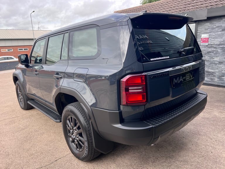 2025 Toyota Land Cruiser 2.8D 204 Commercial Auto Hard Top  Diesel Automatic