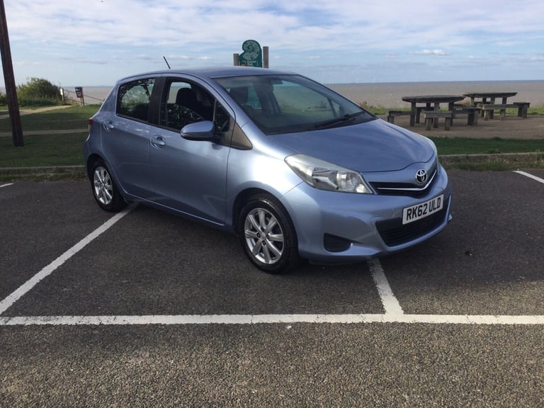 image for 2012 Toyota Yaris 1.33 VVT-i TR 5dr HATCHBACK Petrol Manual