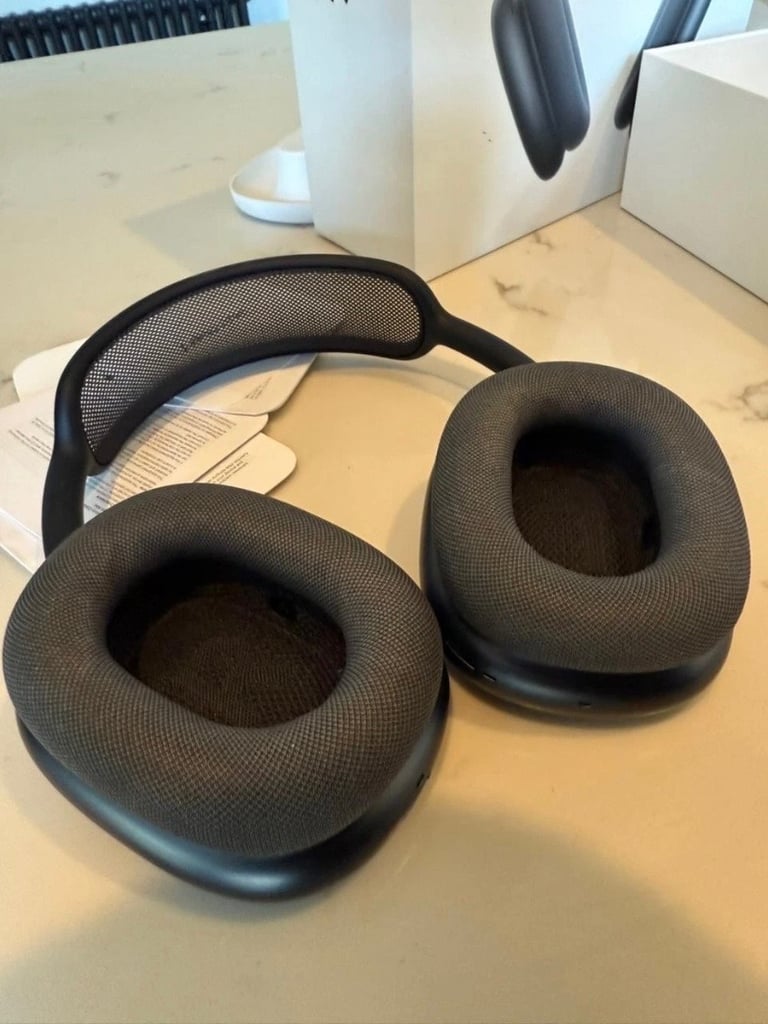 Apple Genuine Airpod Max Midnight