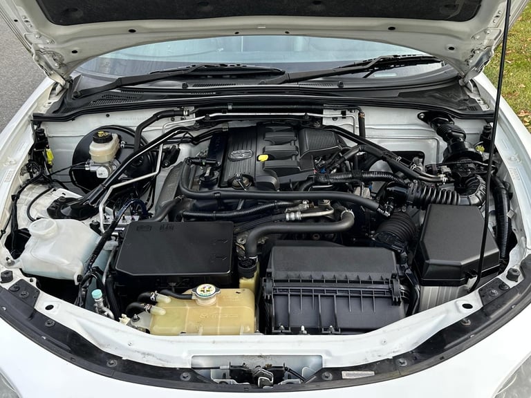 2013 Mazda MX5 2.0 Roadster Sport Tech - Lovely Example