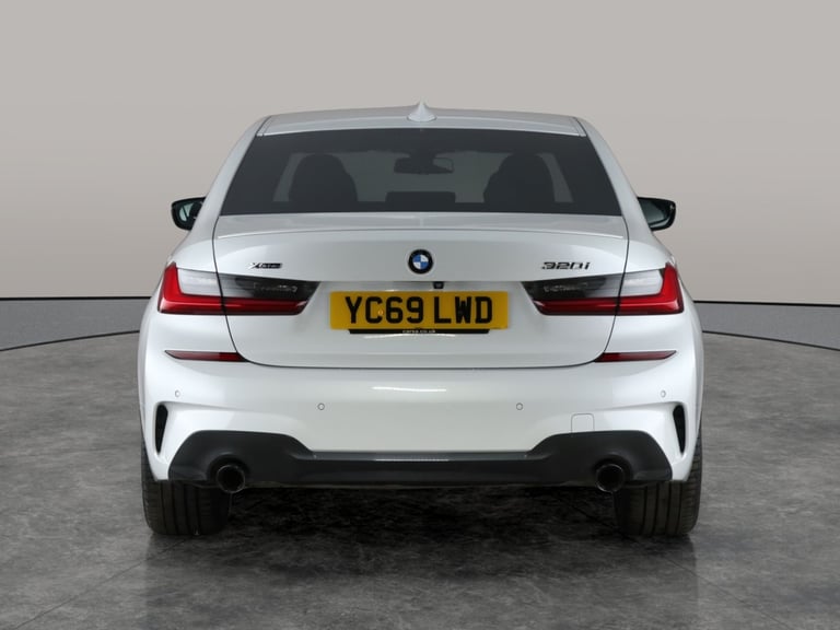 2019 BMW 3 Series 2.0 320i M Sport Saloon 4dr Petrol Auto xDrive Euro 6 (s/s) (184 ps) - HEAT Sal...