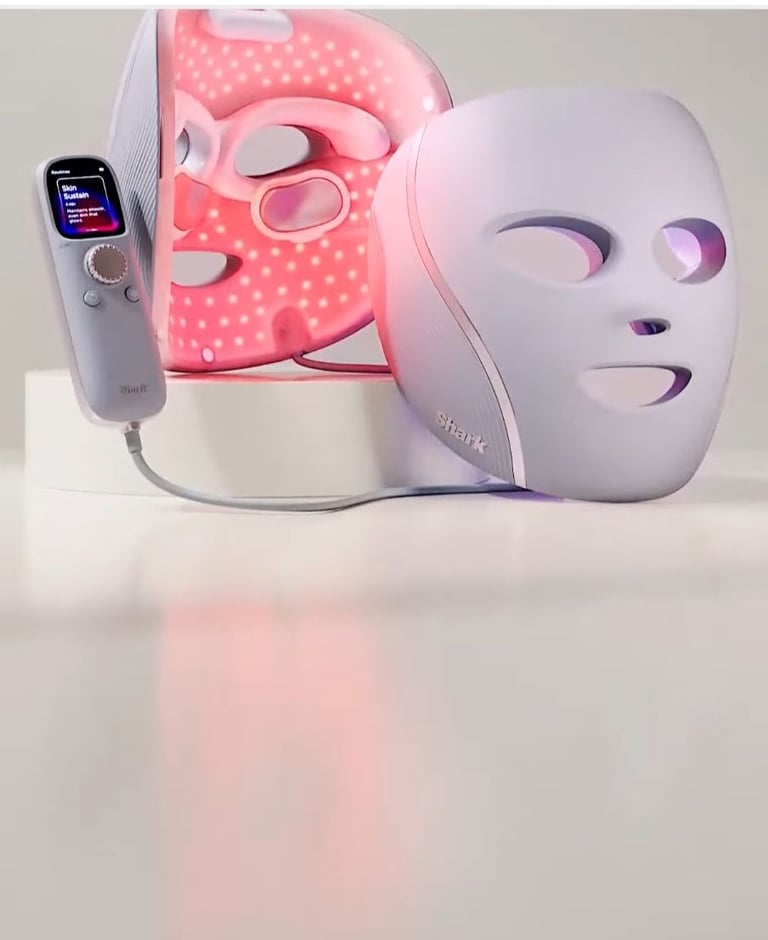 Shark Cryoglow LED face mask