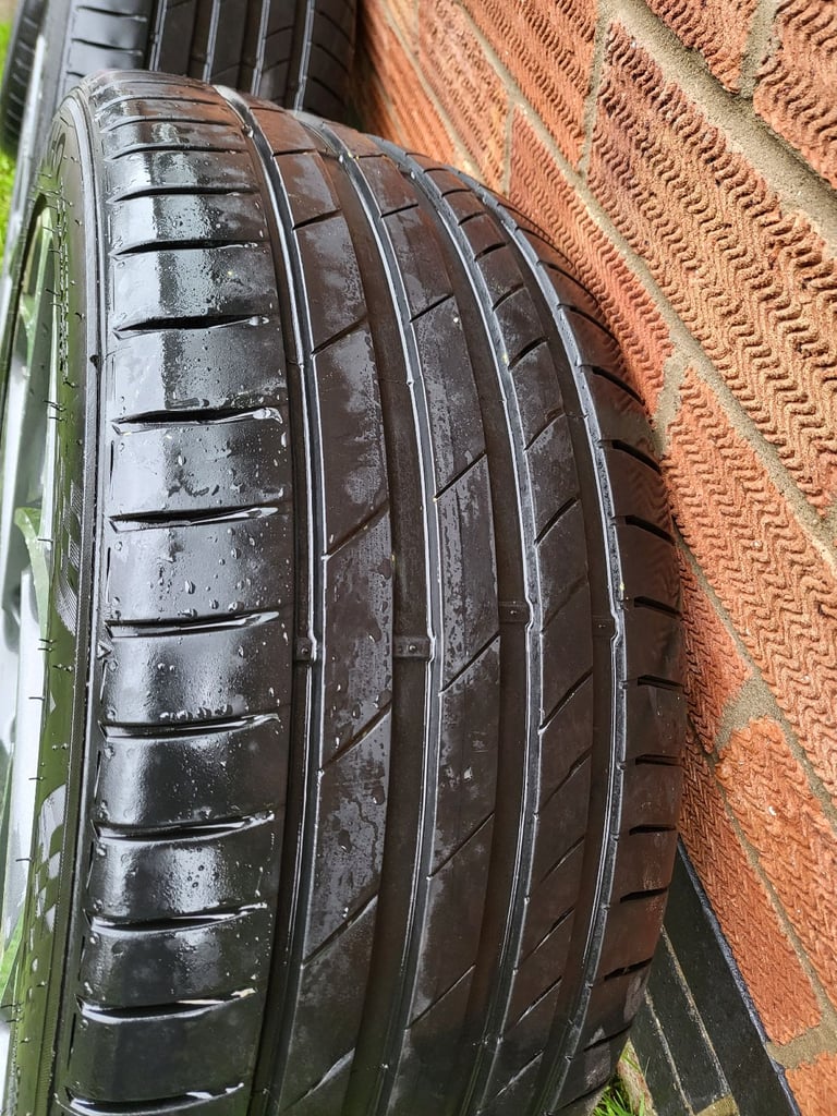 19 inch Vauxhall Insignia S Alloy wheels 