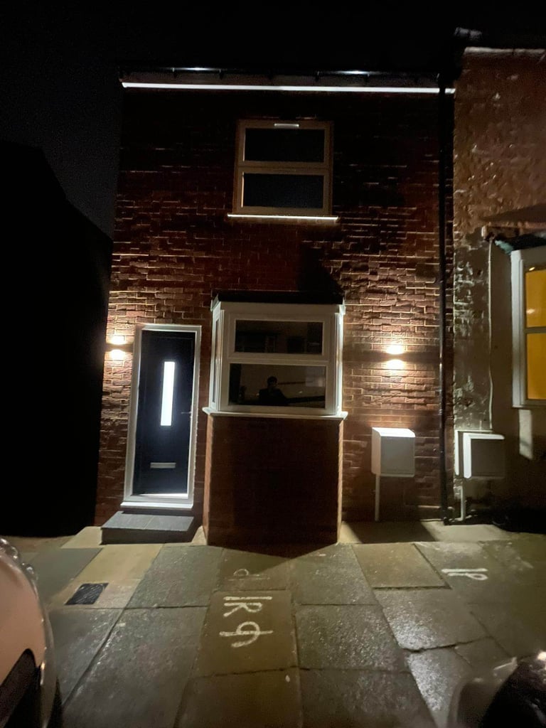 A lovely 3-bedroom, 2-bathroom terraced house to rent on Newington Road ...