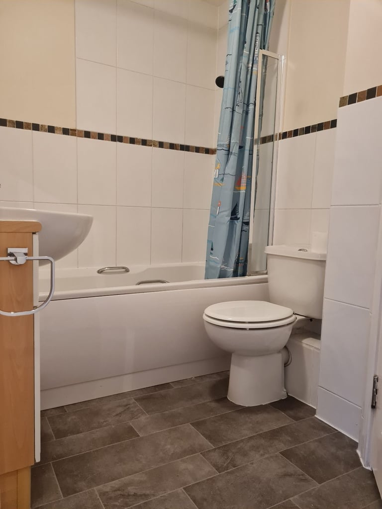 Immaculate 1 Bed Flat, Oceana Boulevard, SO14