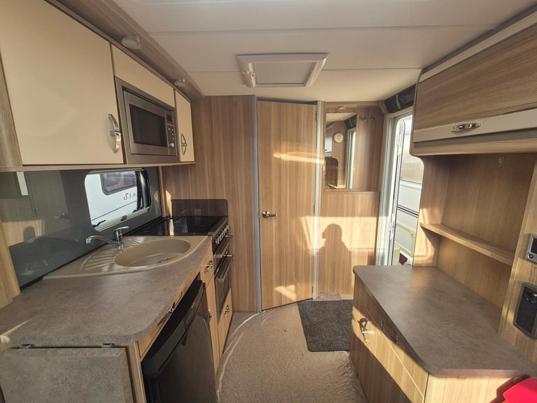 Sterling Eccles Topaz SE 0103 2023