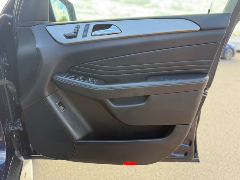 2013 Mercedes-Benz M Class 2.1 ML250 AMG Sport Bluetec Auto 4WD 5dr SUV Diesel Automatic