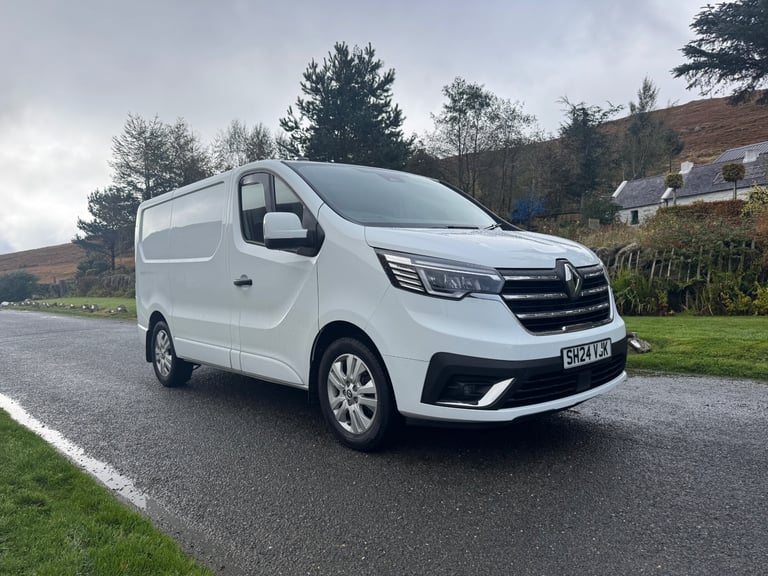 Renault, TRAFIC, Panel Van, 2024, Manual, 1997 (cc)