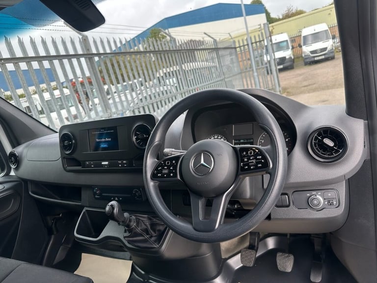 2023 Mercedes-Benz Sprinter 2.0 315 CDI Progressive Panel Van 5dr Diesel Manual LWB RWD L3 H2 Eur...
