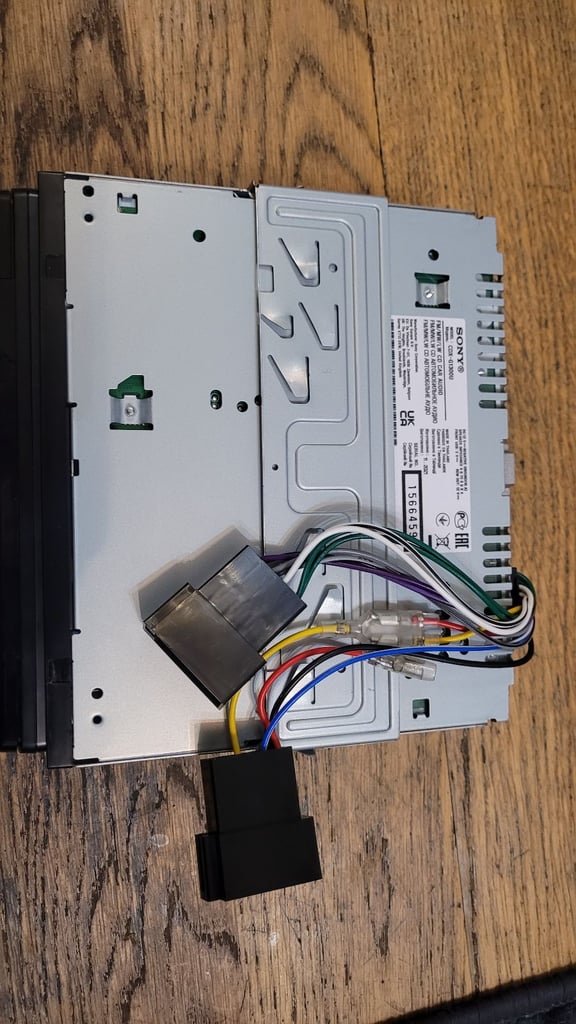 Sony car radio with cd player 