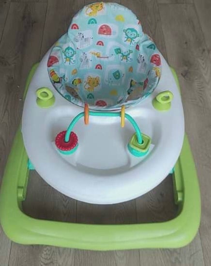 Baby walker £20