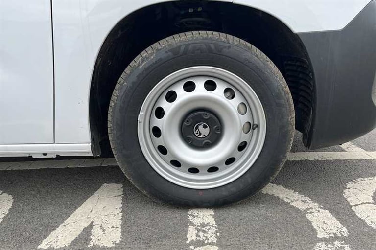 2024 Vauxhall Combo 1.5 Turbo D 2300 Prime XL Panel Van 6dr Diesel Manual LWB Euro 6 (s/s) (100 P...