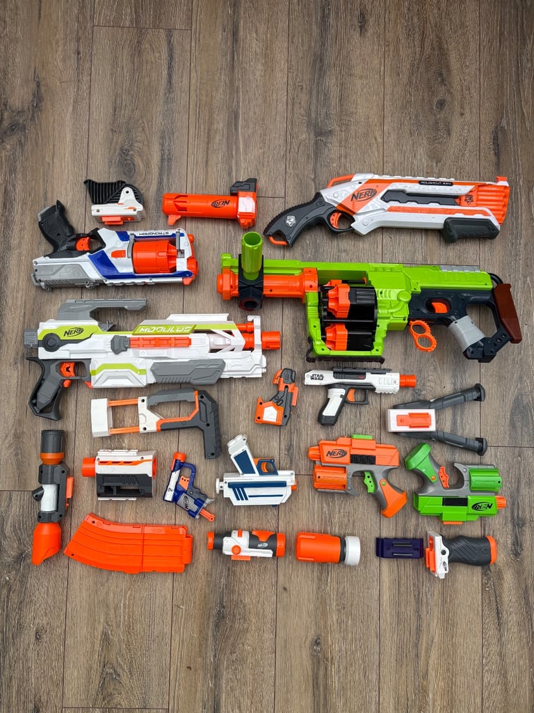image for Nerf Toy-Guns lot (9 Guns)