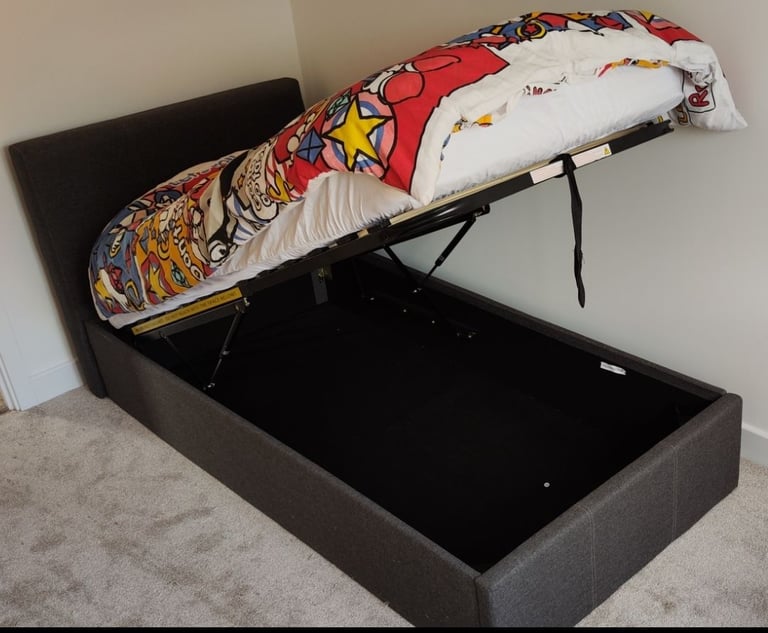 Dreams Single otterman bed