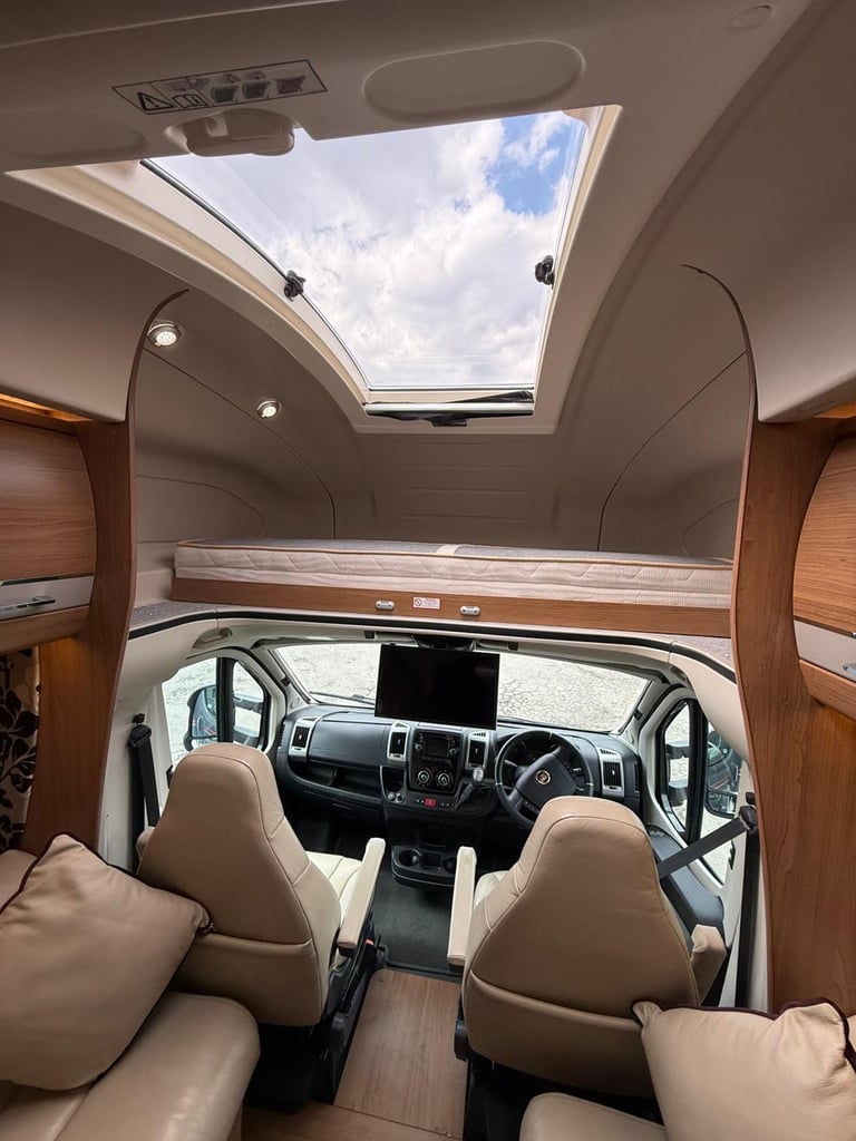 AUTOMATIC FIAT AUTO TRAIL FRONTIER CH-TA - 6 BERTH MOTORHOME