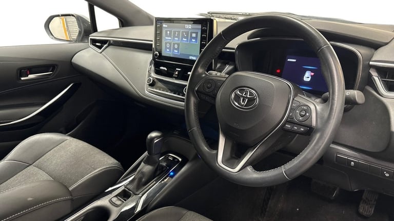 2021 21 TOYOTA COROLLA 1.8 VVT-H GPF DESIGN TOURING SPORTS 5DR PETROL HYBRID CVT