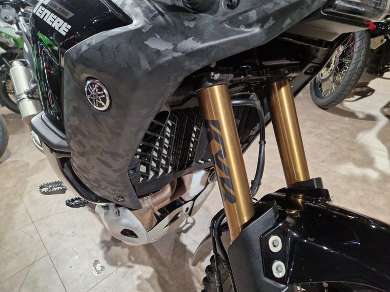 YAMAHA TENERE 700 WORLD RAID IN BLACK