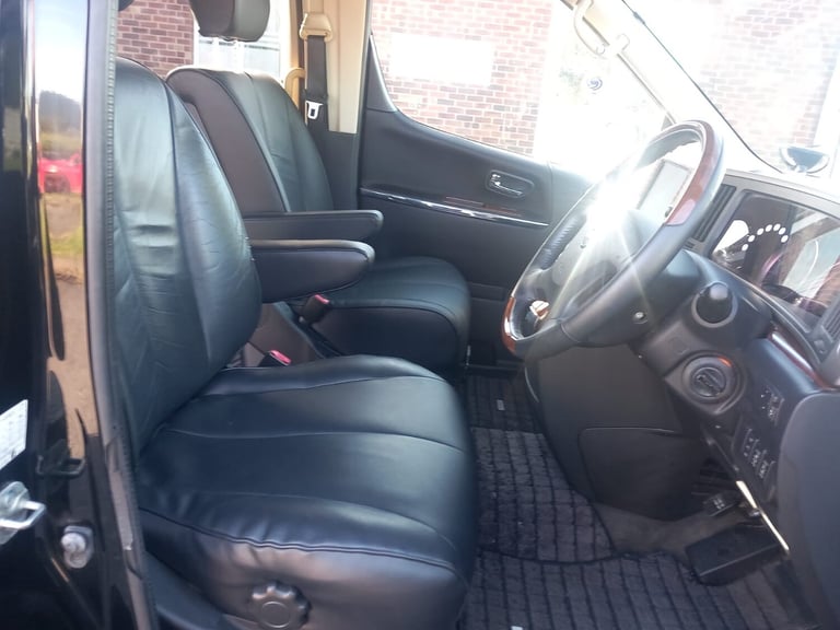 2025 Nissan Elgrand 3.5 MPV PETROL Automatic