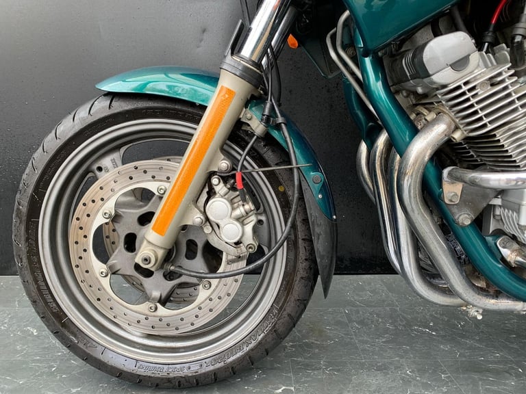 YAMAHA XJ990 S DIVERSION 1994 PROJECT BIKE HPI CLEAR