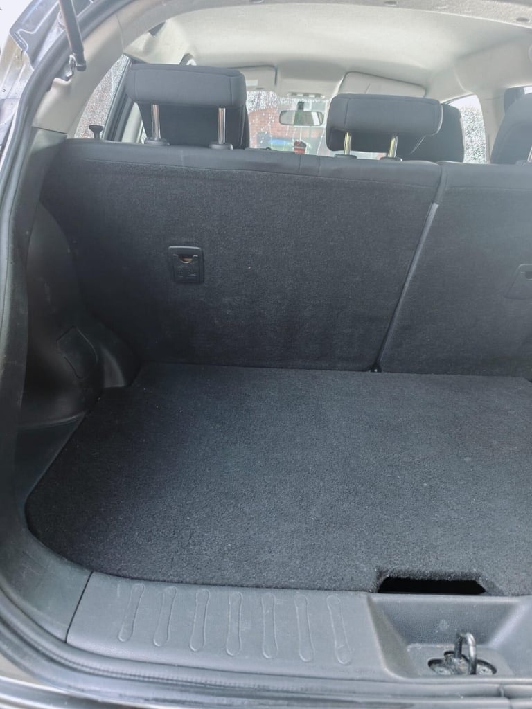 2012 Nissan Juke 1.6 Visia 5dr HATCHBACK Petrol Manual