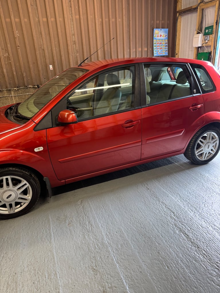 Ford, FIESTA, Hatchback, 2007, Manual, 1388 (cc),5 doors - Image 2