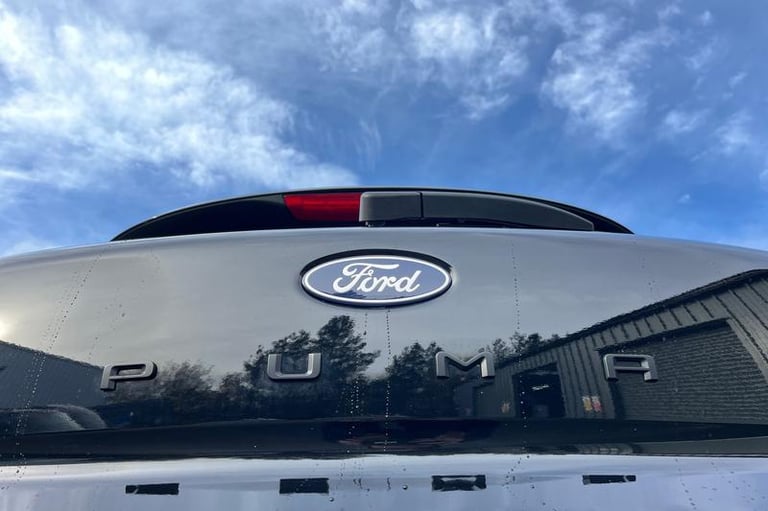 2024 Ford Puma 1.0 EcoBoost Hybrid mHEV ST-Line 5dr HATCHBACK PETROL Manual