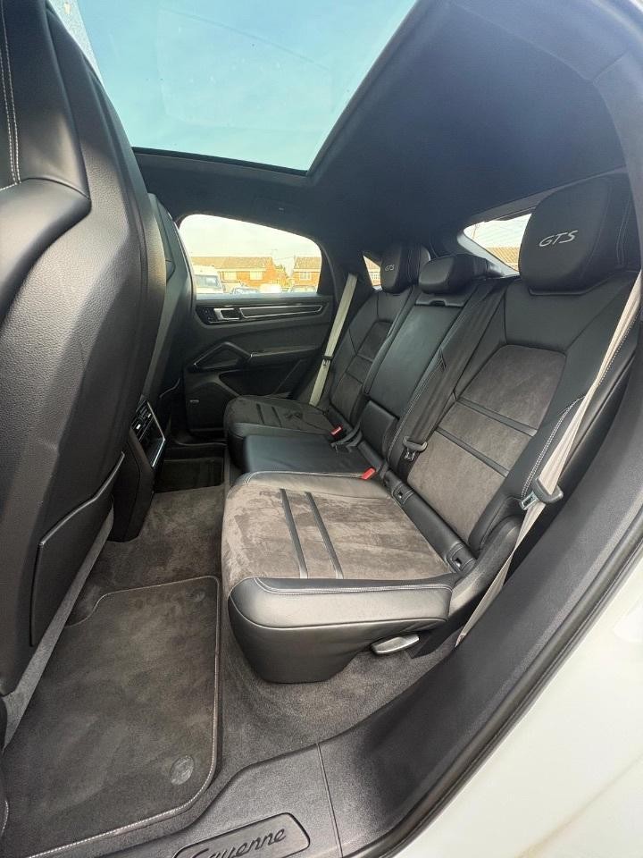 2020 Porsche Cayenne GTS 5dr Tiptronic S 5 door Coupe 