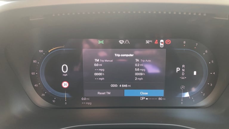 2023 Volvo XC40 2.0 B3P Plus Dark 5dr Auto Petrol Estate Estate Petrol Automatic