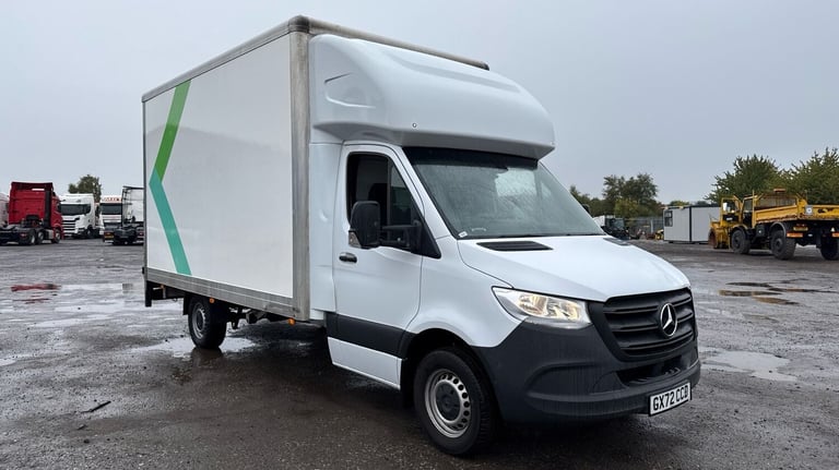 image for 2022 Mercedes-Benz Sprinter 315 CDI 2.0 150 PROGRESSIVE LUTON BOX VAN TAIL LIFT LWB L3 62K FSH CL...