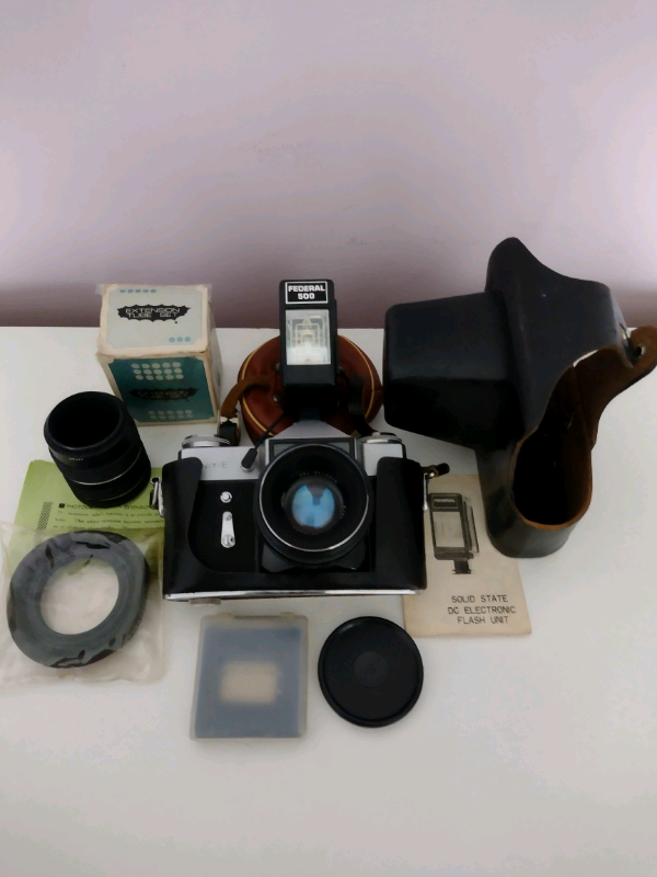 Vintage 1970s Zenit E 35mm Camera/Case/Accessories excellent condition