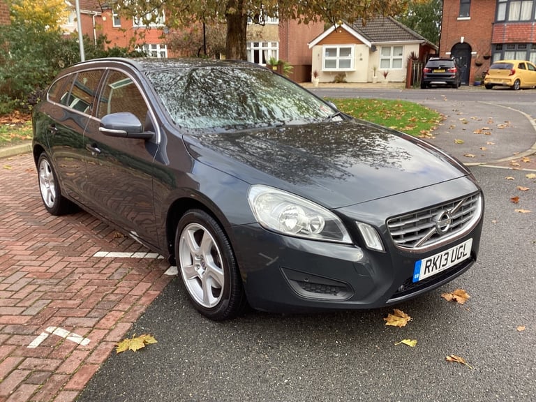 2013 Volvo V60 D2 [115] SE 5dr Powershift ESTATE Diesel Automatic