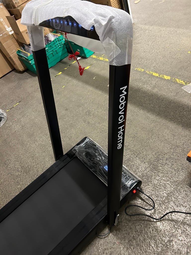 Brand new foldable treadmill