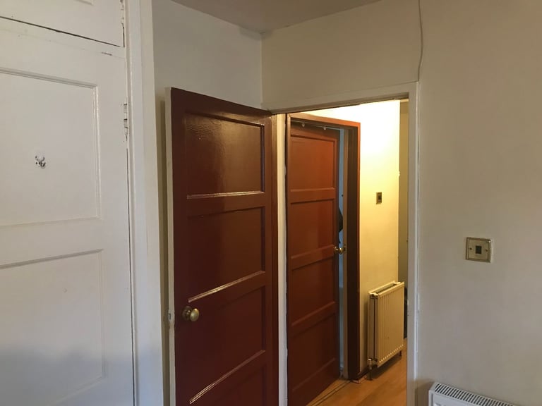 Double Bright Room near City Center