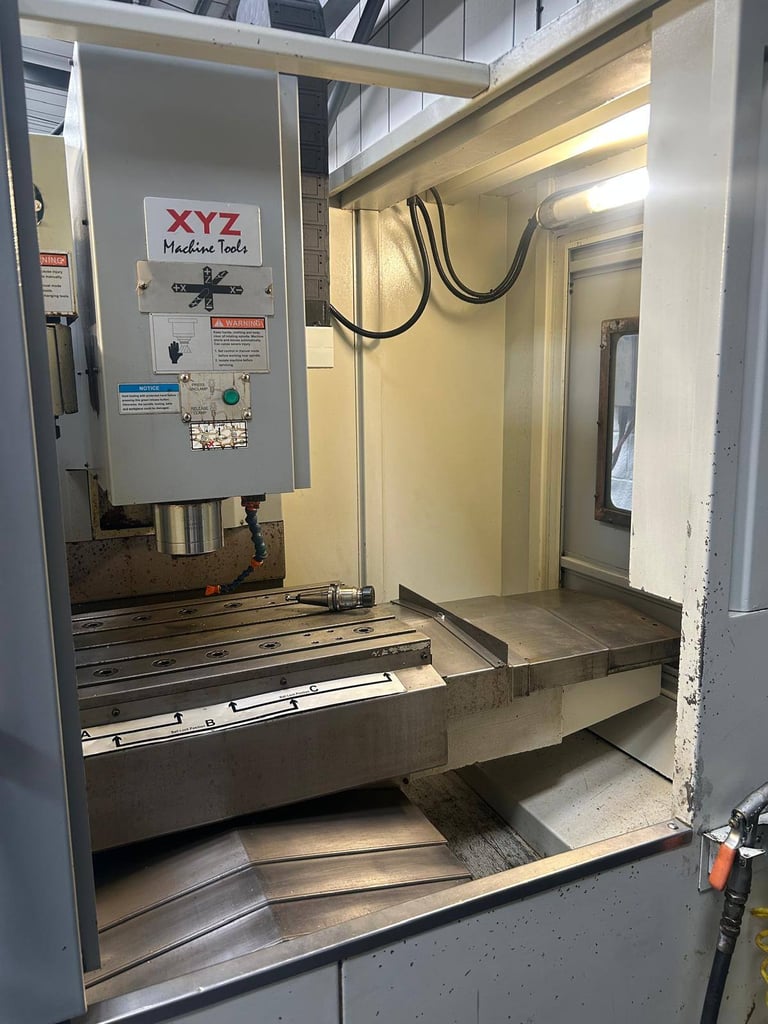XYZ MODEL LPM VERTICAL MACHINING CENTRE YEAR 2012