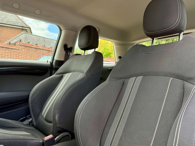 2020 MINI Hatch 135kW Cooper S Level 1 33kWh 3dr Auto HATCHBACK ELECTRIC Automatic