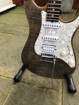 SUHR PRO SERIES WITH HARD CASE