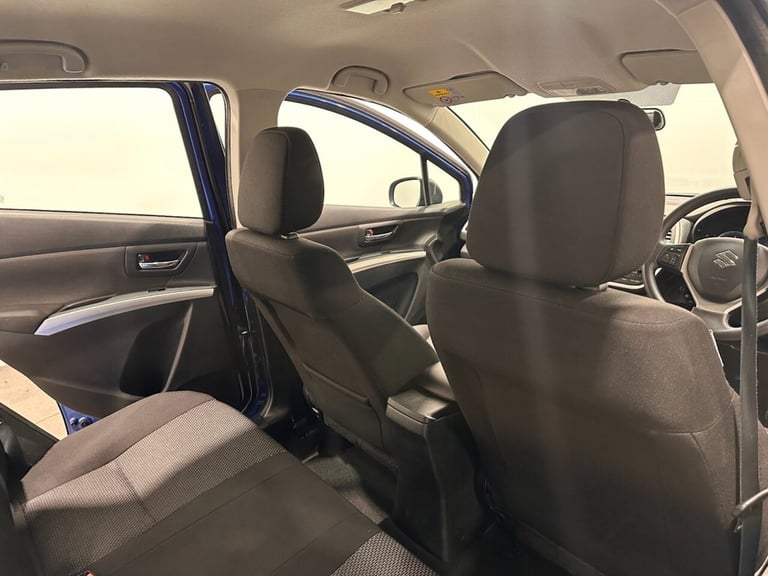 2015 Suzuki SX4 S-Cross 1.6 SZ3 SUV 5dr Petrol Manual Euro 6 (120 ps) HATCHBACK Petrol Manual