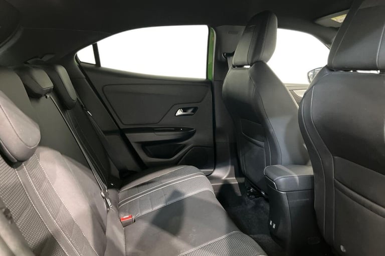 2021 21 VAUXHALL MOKKA ELECTRIC 50KWH LAUNCH EDITION SUV 5DR ELECTRIC AUTO (136 